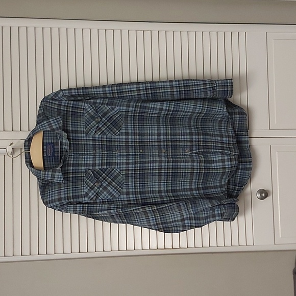 Pendleton Other - Pendleton button-up shirt